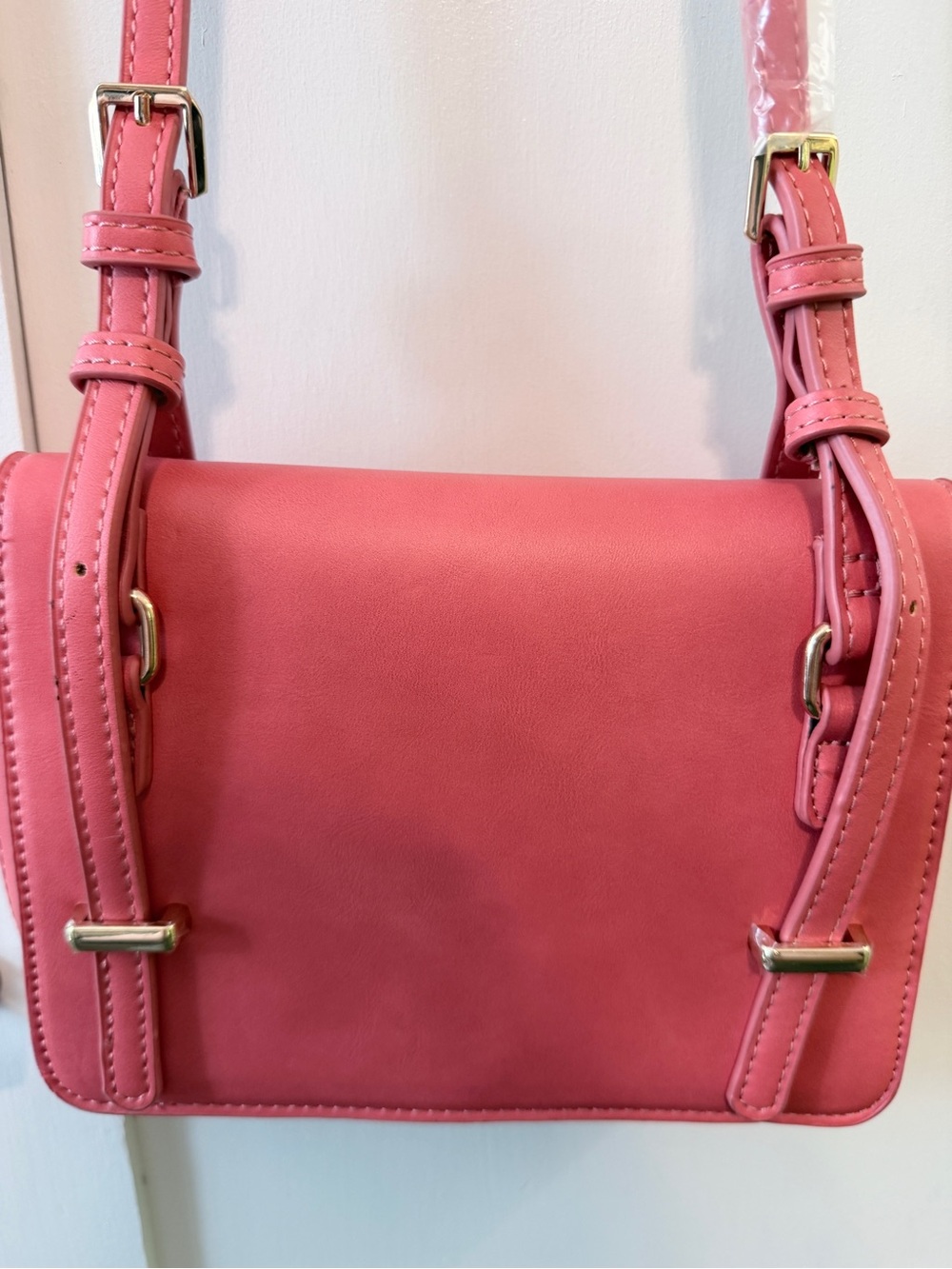 Antik Kraft Rose Pink Leather Crossbody Bag